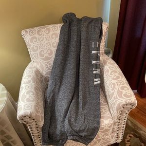 Victoria’s Secret Pink: Everyday Lounge Pant